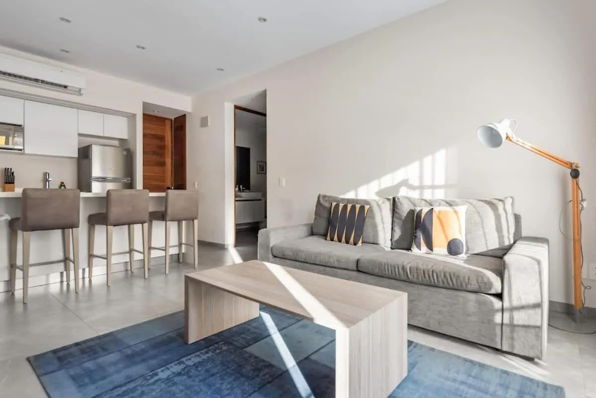 Luxury Condo 1Bd Apt Ac Pool Gym Cinema Playa del Carmen 0*,  Mexico